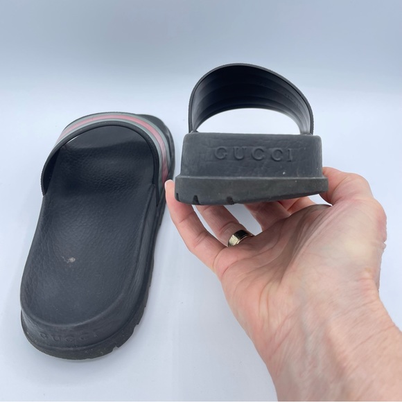Gucci Unisex Signature Stripe Slide 6 - Picture 12 of 16